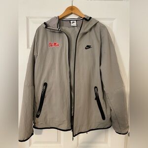 Nike Ole Miss Set Men's Windbreaker